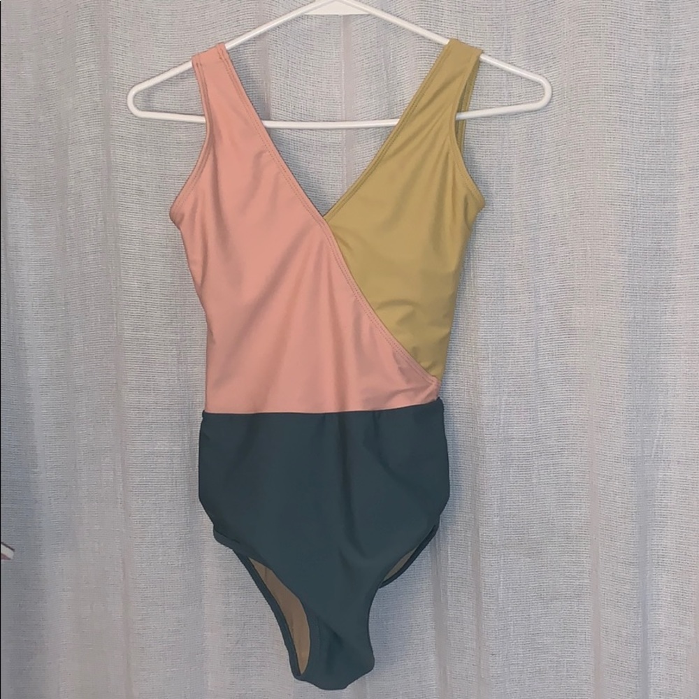Five Dancewear Trio Leo